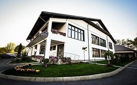 Condor Resort